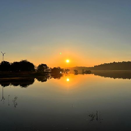 Mountain N Lake Resort Igatpuri Bagian luar foto